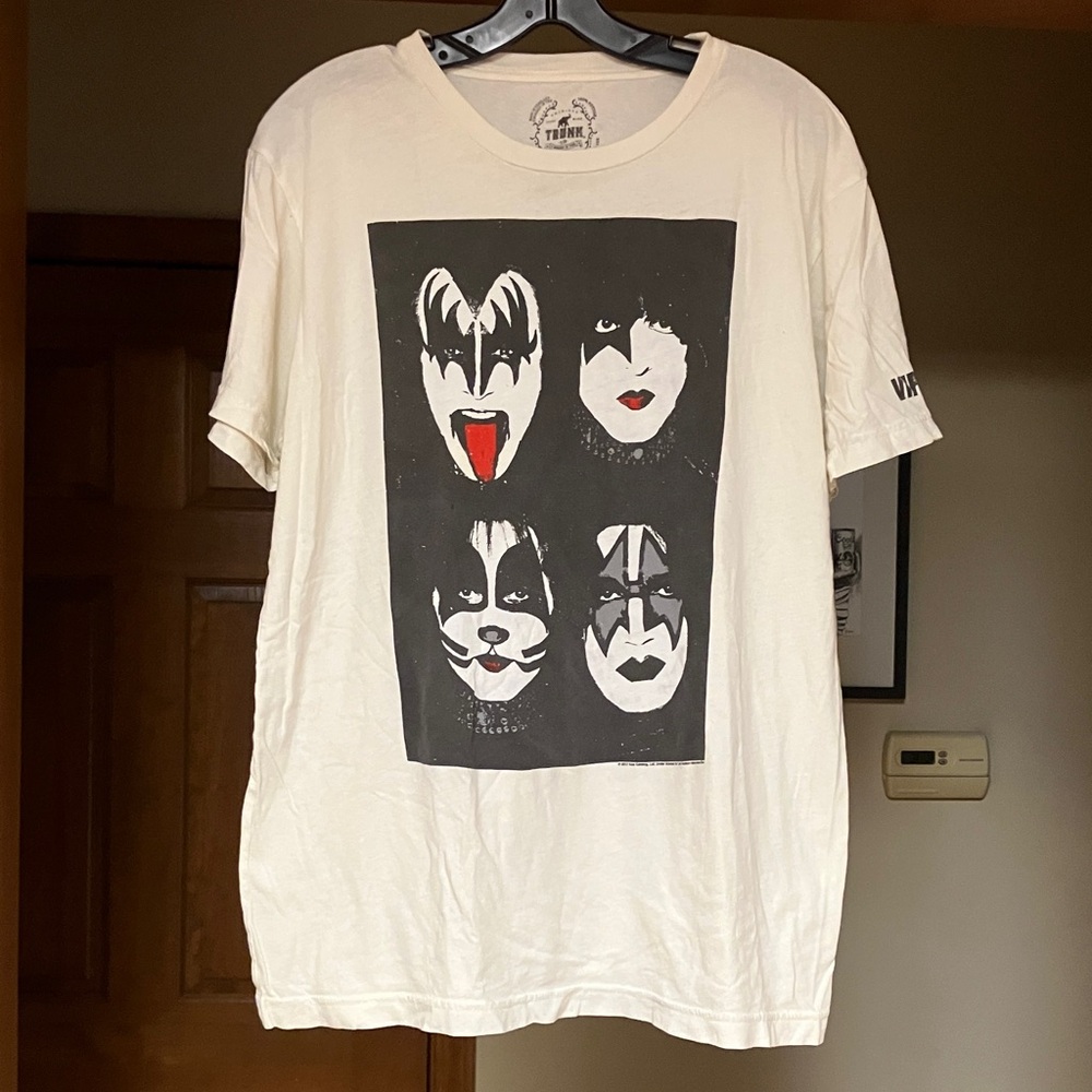 KISS Trunk Ltd Cream Graphic Tee Large Unisex